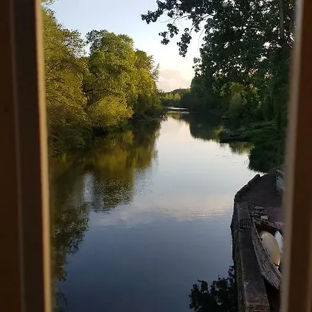 Moulin2roues Bed & Breakfast *