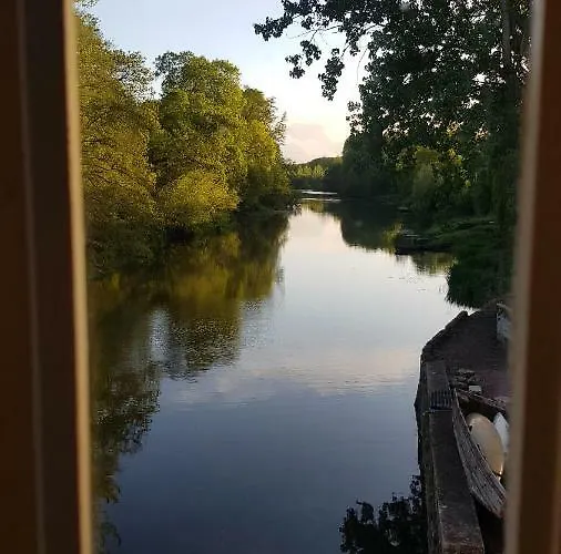 Moulin2roues Couette-café *